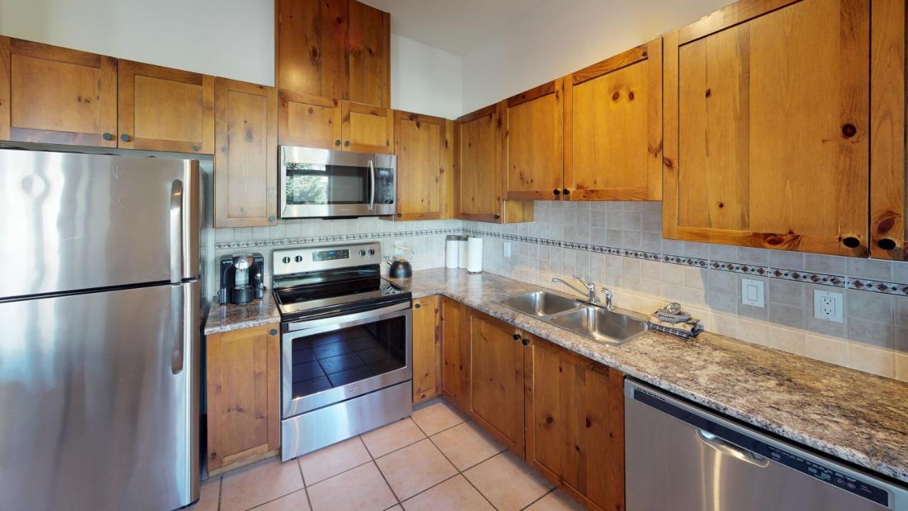 Stoney Creek Northstar By Whistler Premier Apartment Ngoại thất bức ảnh